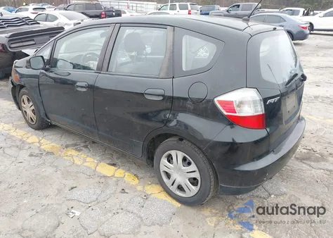2010 Honda Fit z USA, uszkodzony, nr VIN JHMGE8H27AS017970